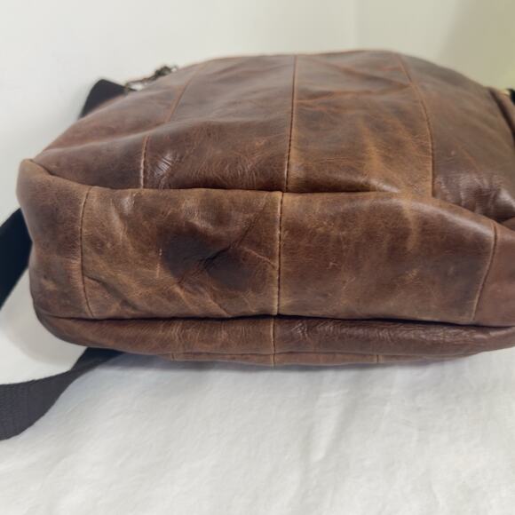 Vintage Brown Leather Crossbody Messenger Bag – Style Unisex’s - Picture 8 of 12